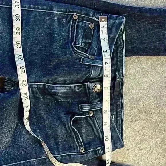 Fidelity Mid Rise  Ultra Slim Blue on Blue Wash 24*30. - Picture 11 of 13